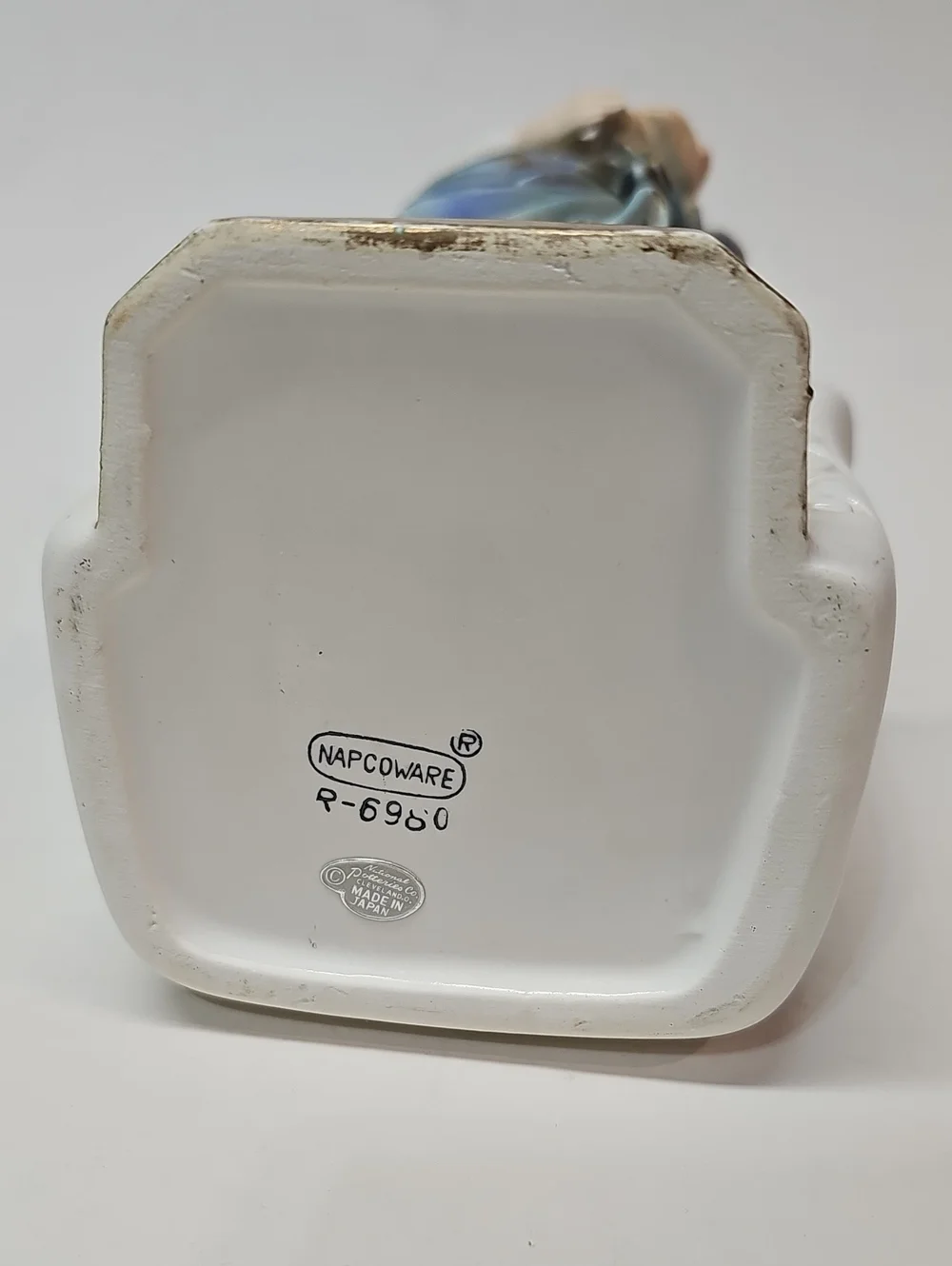 Midcentury Napcoware Porcelain Virgin Mary Madonna + Child Statue Planter R-6980